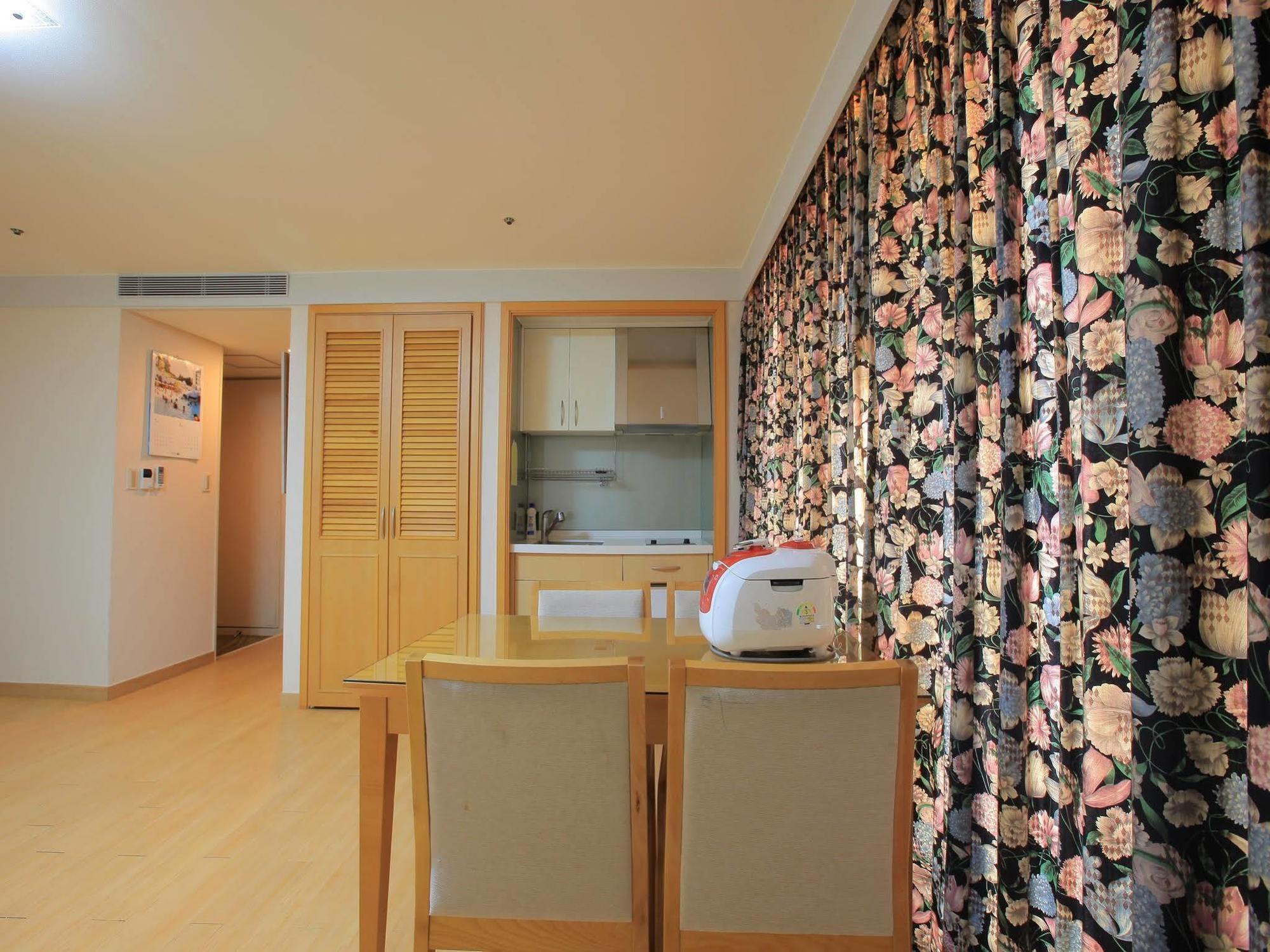 Yongpyong Resort Pyeongchang Exteriör bild